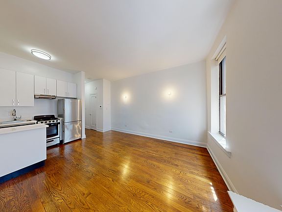 3rd image of 163 E 87th St APT 3b