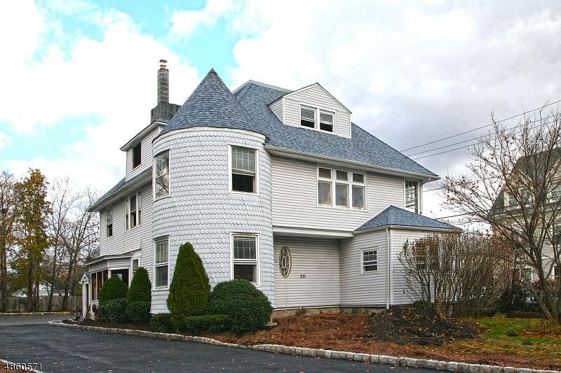 1st image of 231 Claremont Ave APT 1