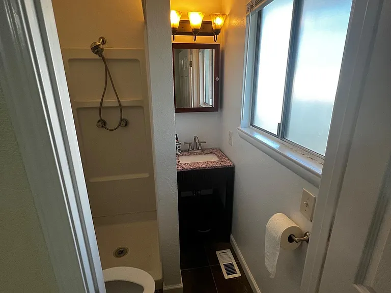 786 Portal Dr — Photo 9