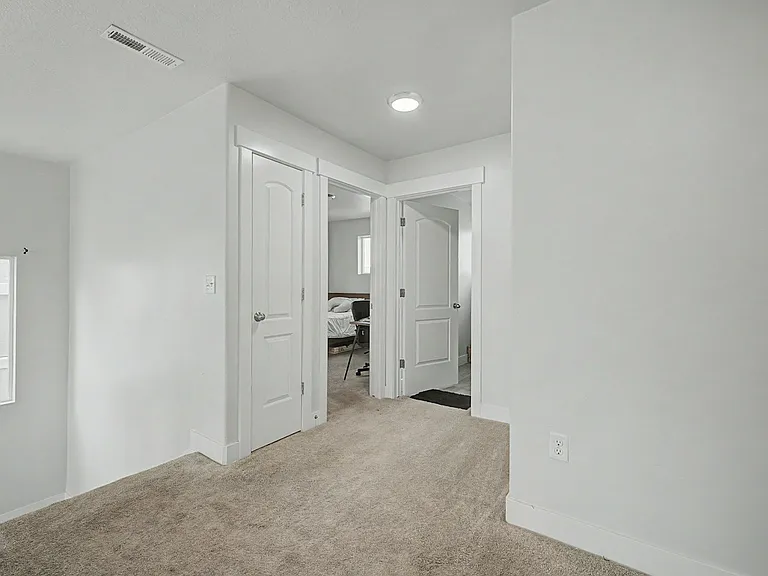 1531 W Stone Gate Dr — Photo 22