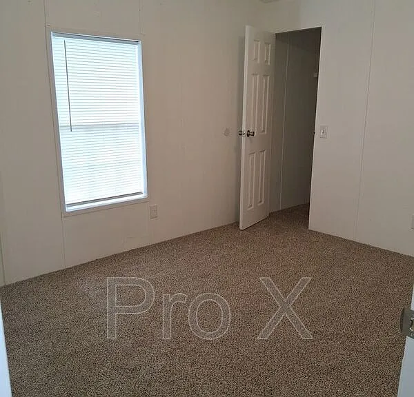 910 Sands Rd — Photo 14
