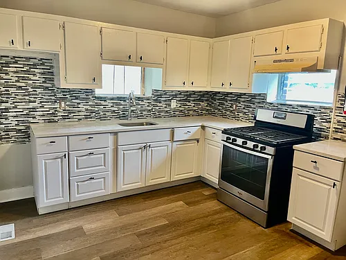 2815 Westfield Ave Photo 1
