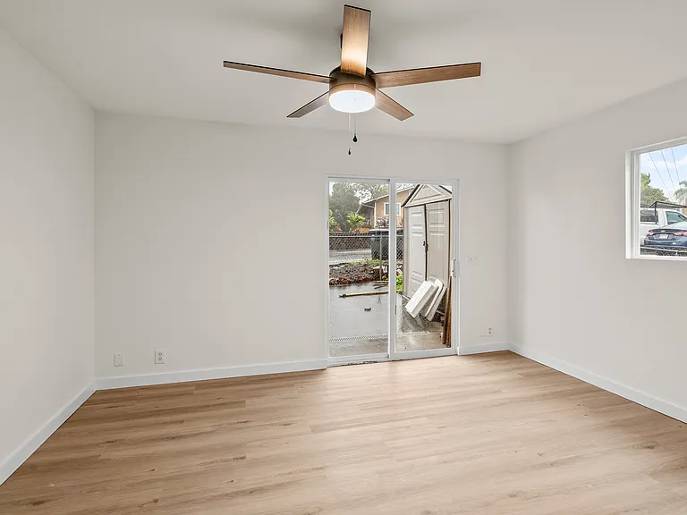 2nd Bedroom