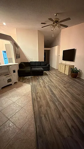 26835 Carla Pl Photo 1