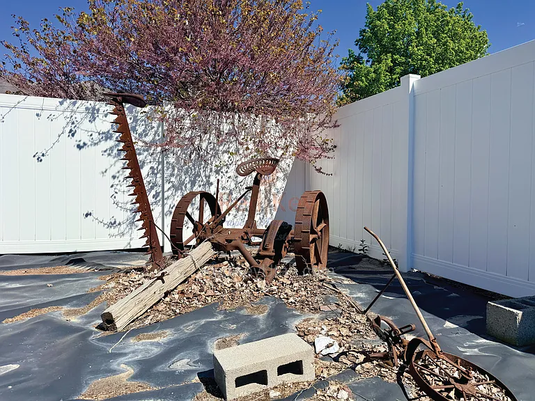 1602 Breeze Dr, Lake Point, UT_05042026