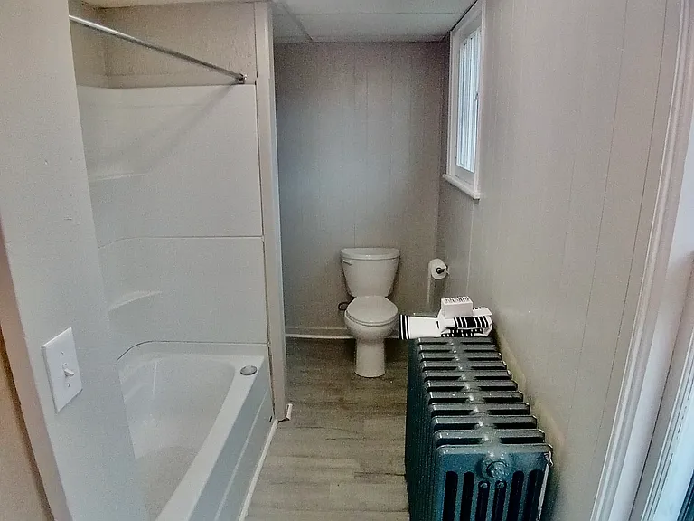 554 Coleman Ave — Photo 17