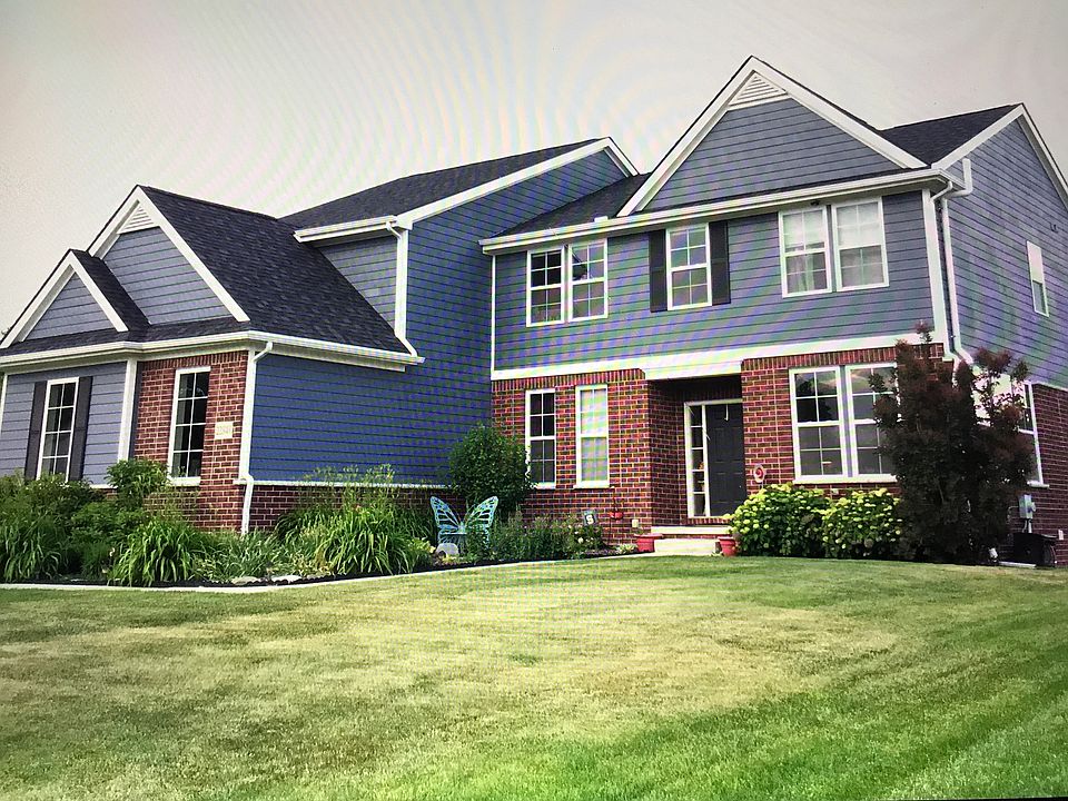 2nd image of 22848 Spy Glass Hill Dr