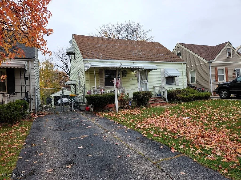 20715 Watson Rd photo 1