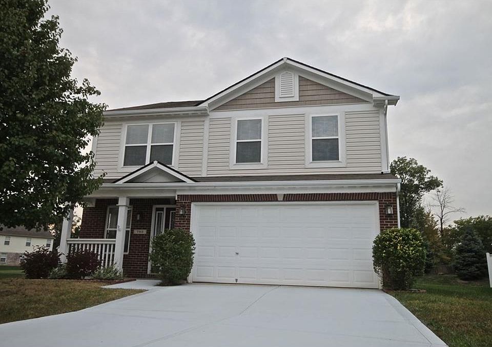 1st image of 782 Blue Moon Ct