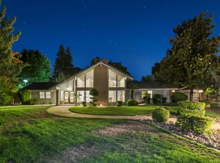 3234 W Green Oaks Dr, Visalia, CA 93277