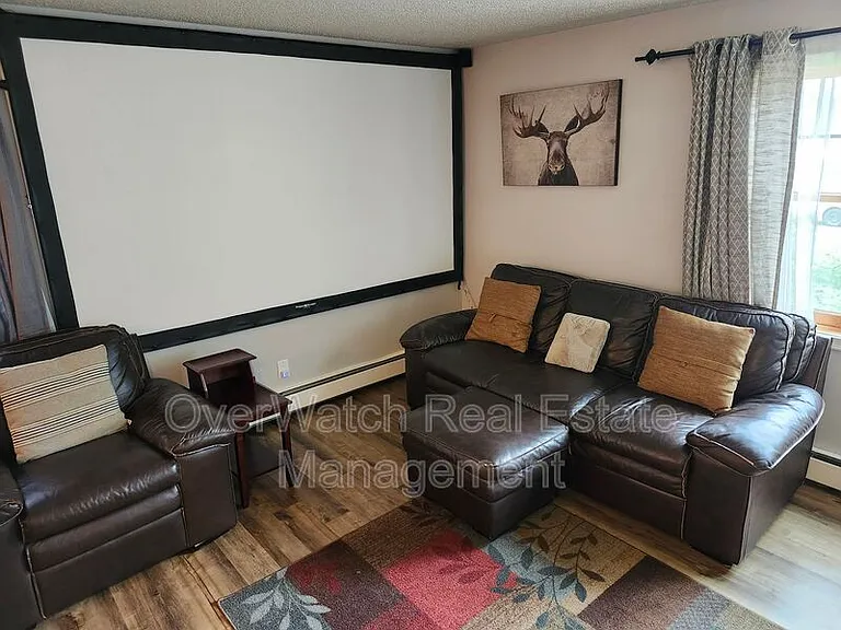 6329 E 32nd Ave #2 — Photo 7