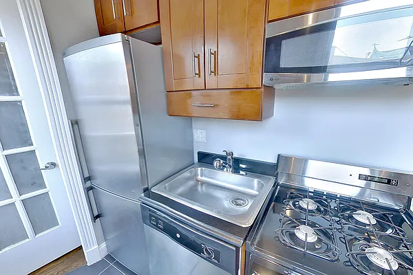 Rented by Centennial Properties NY | media 21