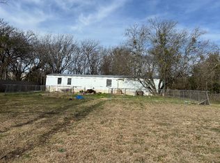 815 S Bell St, Hamilton, TX 76531