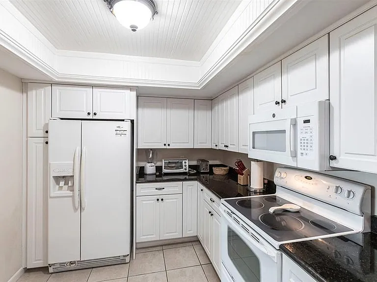 1125 W Peppertree Dr #707 — Photo 10