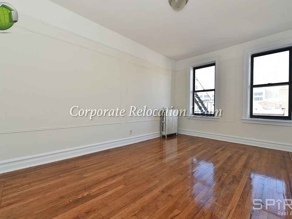 1st image of 31-50 33rd St Unit 2C