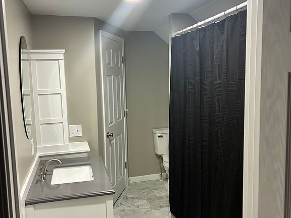 4th image of 51 S Lake St #1