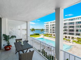 2784 S Ocean Blvd APT 205S, Palm Beach, FL 33480