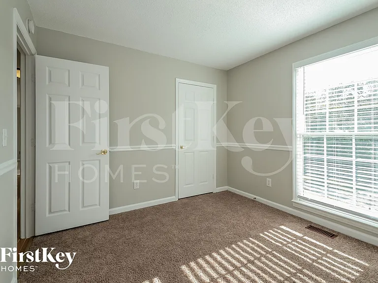 3129 Cedarbrook Ln — Photo 11