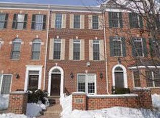 334 Big Rail Dr, Naperville, IL 60540