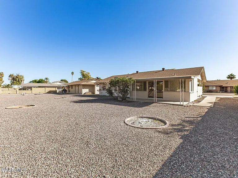 11014 W Cheryl Dr — Photo 23