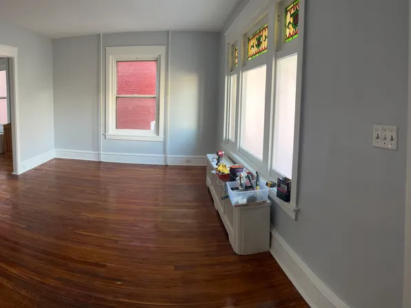 1209 Spring St, Reading, PA 19604