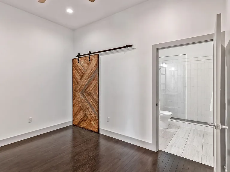 2407 8th Ave S #505 — Photo 33