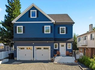 26 Ralph St, Highlands, NJ 07732