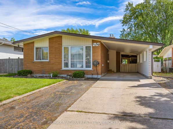 6650 Hawkins St, Niagara Falls, ON L2G 3B7