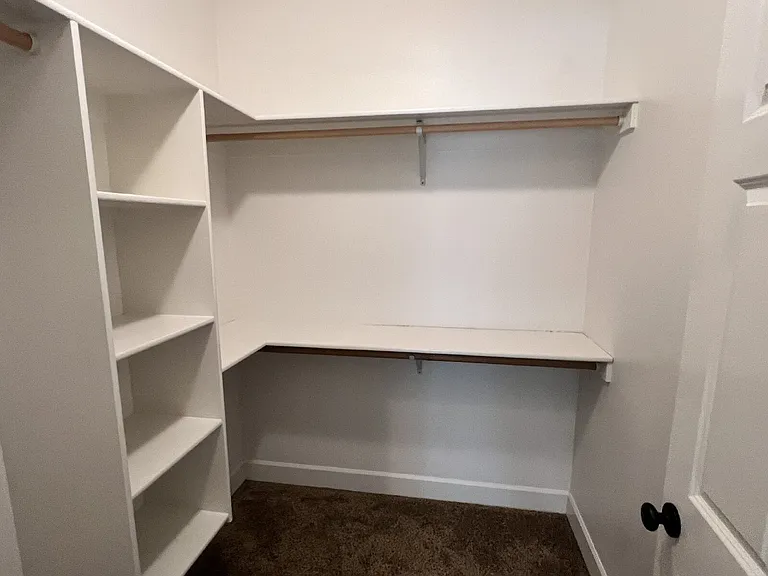 395 Ellie Ln — Photo 11