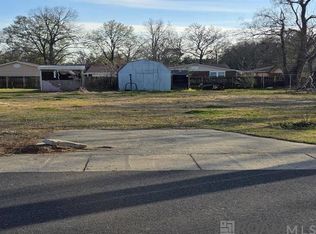 1249 Avenue B, Port Allen, LA 70767