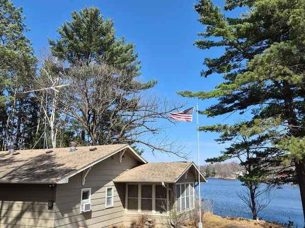 2108 Peninsula Dr, Mora, MN 55051