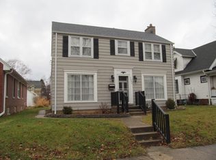 2347 S 58th St, West Allis, WI 53219