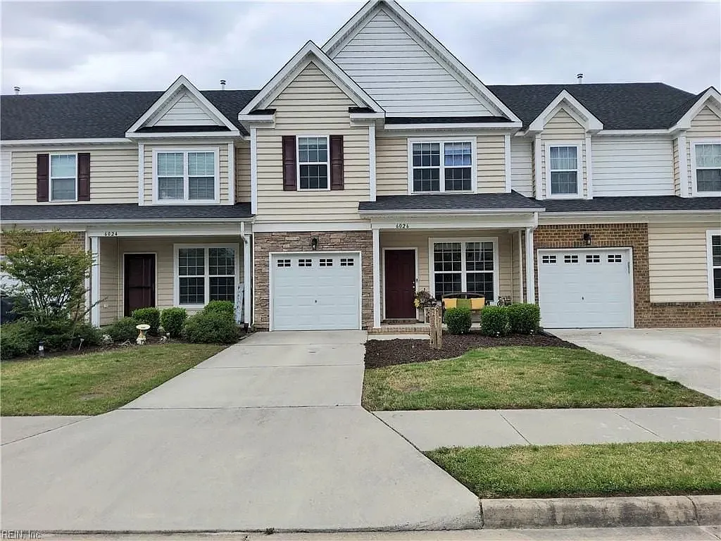 3 bed, 2.5 bath, 2017 sqft, $2,700 — Photo 1