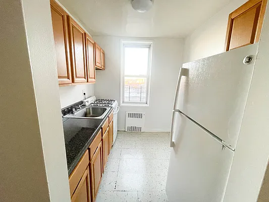 Rented by Corcoran | media 6