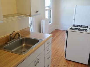 918 E Knapp St APT 5, Milwaukee, WI 53202