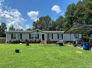 922 Lavender Rd, Grover, NC 28073