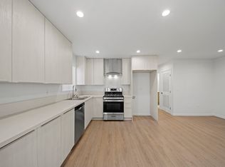 315 S Lake St #101, Burbank, CA 91502