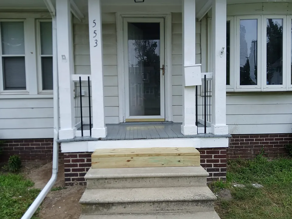 553 Brighton Ave