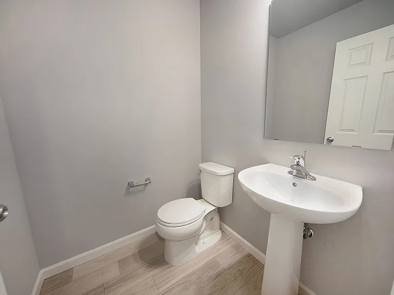 2142 Farm Valley Dr — Photo 12