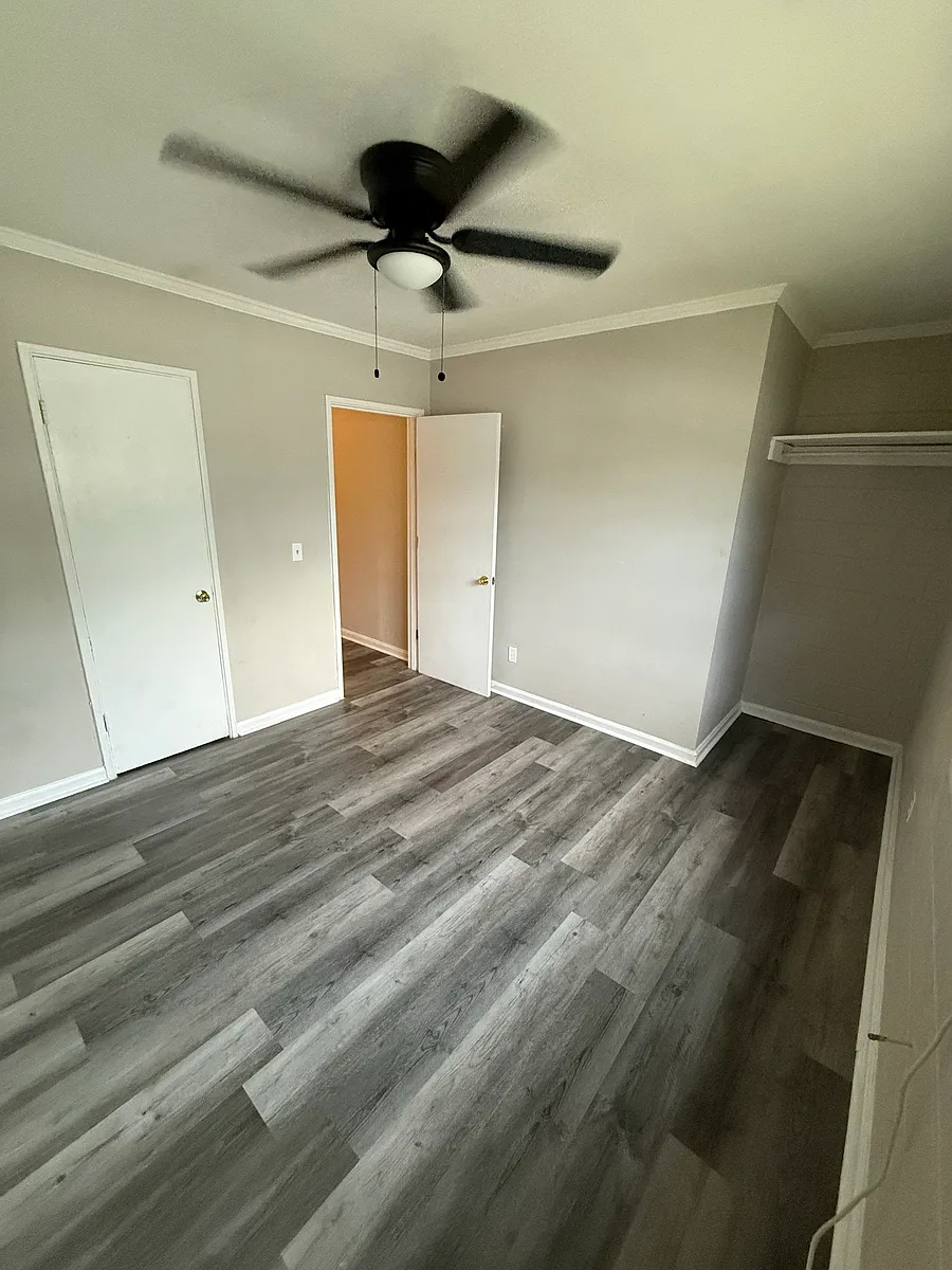 Building Photo - 760 Illges Rd #19