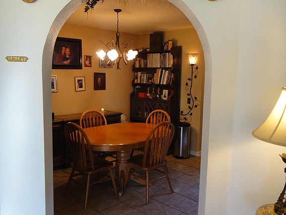 Entry to Dining Area