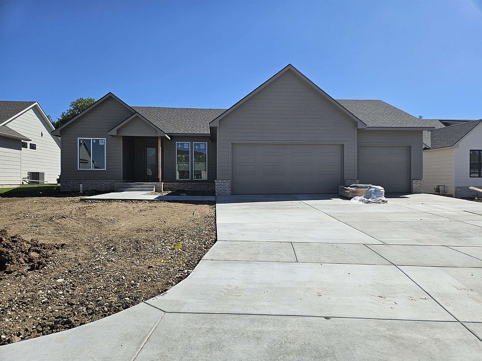 1st image of 2530 N Emerald Ct