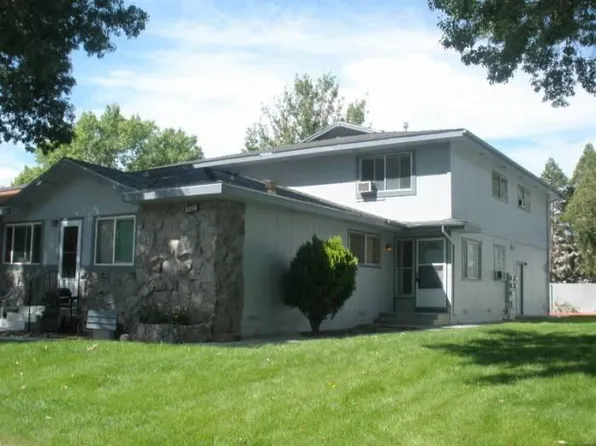 683 Pine Meadows Dr, Sparks, NV 89431