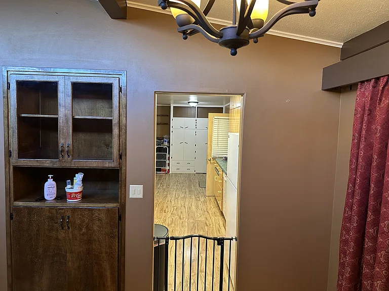 325 S Arizona St — Photo 12