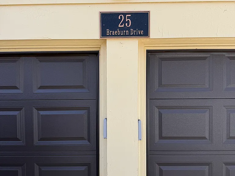 25 Braeburn Dr — Photo 27