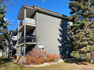 349 Novavista Dr #116, Winnipeg, MB R2N3A1