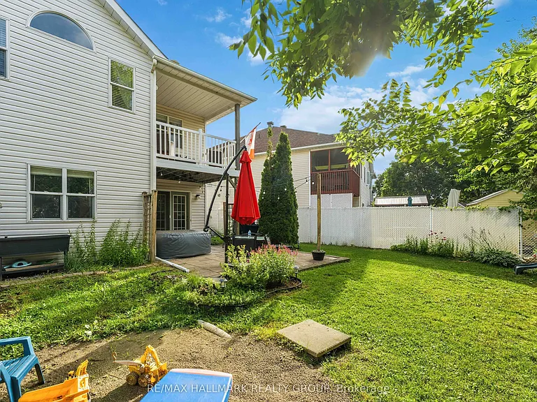 1588 Lisbon St — Photo 33