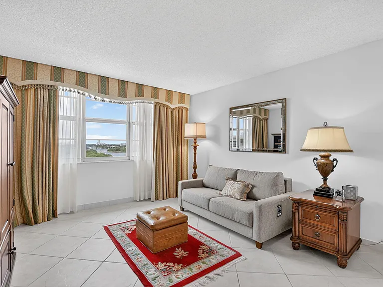 2121 N Ocean Blvd #805W — Photo 12