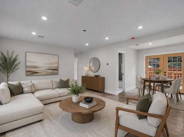 8801 Little Walnut Dr, Austin, TX 78753