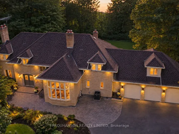 15 Skyridge Ct, Whitchurch Stouffville, ON L4A 2C4